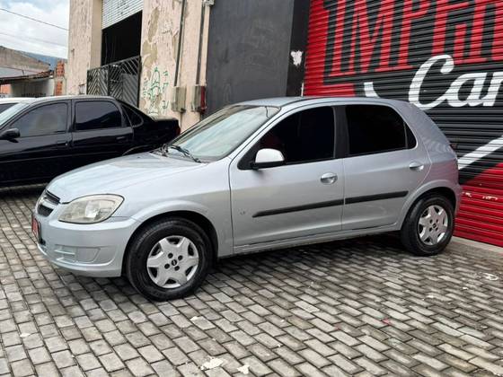 CHEVROLET CELTA 1.0 MPFI LS 8V FLEX 4P MANUAL CHEVROLET CELTA 1.0 MPFI LS 8V FLEX 4P MANUAL